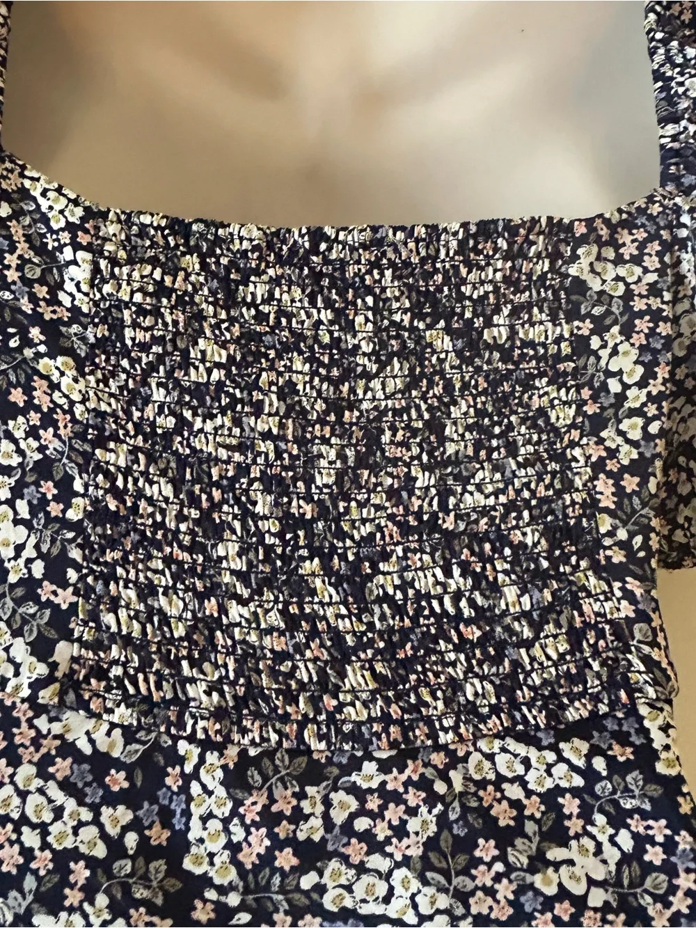 ASTR The Label Floral Puff-Sleeve Maxi Dress, Navy Ditsy Floral, Size M, NWT - Picture 8 of 10